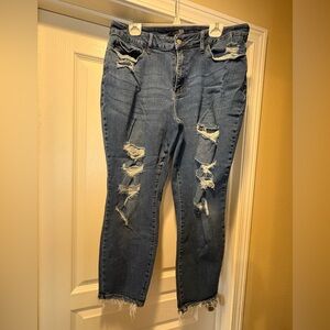 Judy Blue Ripped Boyfriend Jeans in Blue